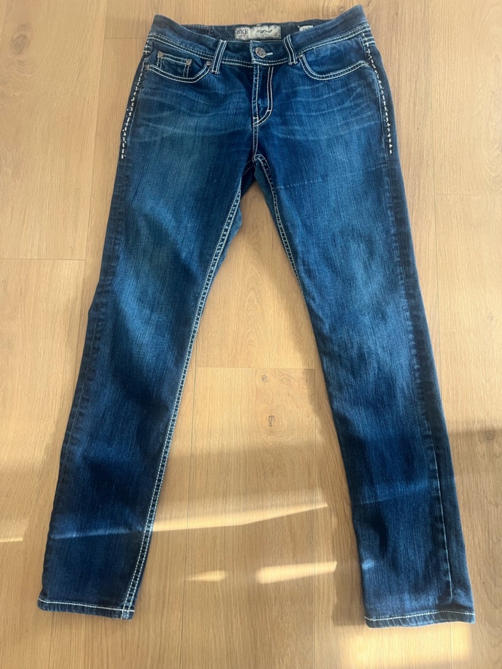 BKE Dark Blue Skinny Woman’s Jeweled Dark Jeans.  28R